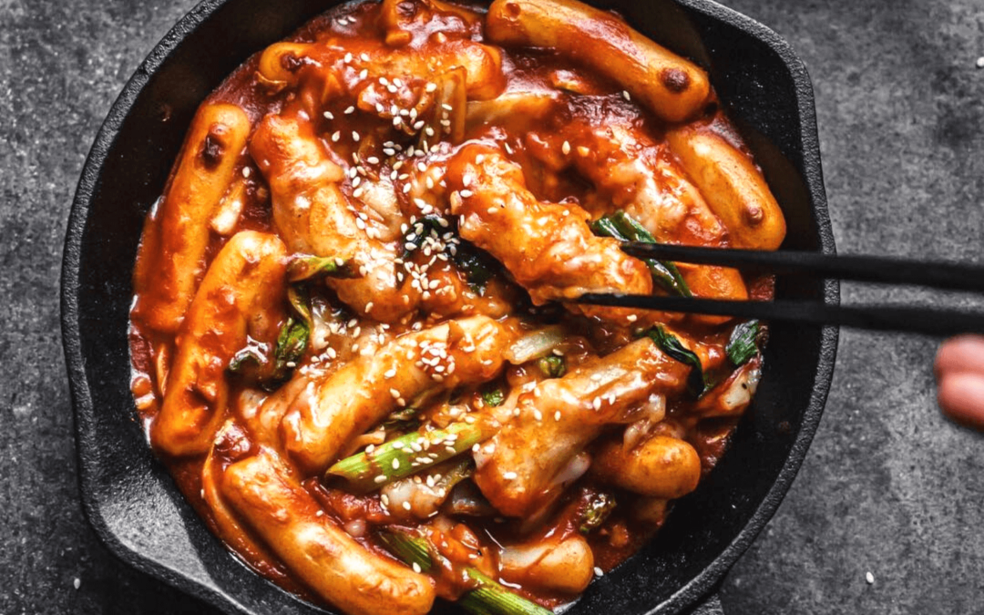 Receita de Tteokbokki (떡볶이):prato coreano prático e delicioso!
